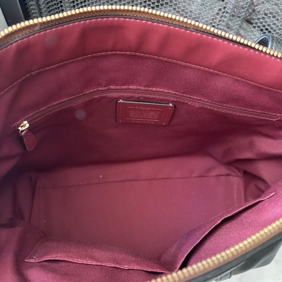 Coach Bag - Picture 7 of 9